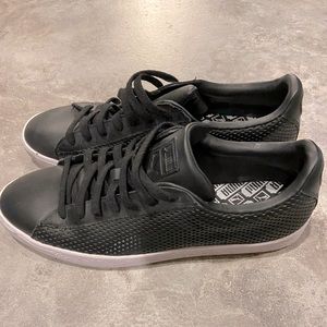 Puma Low Top Sneaker - Size US 13 - Black/White
